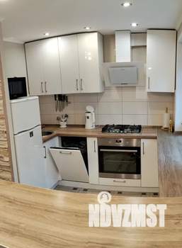 2-к квартира, посуточно, 42м2, 1/5 этаж