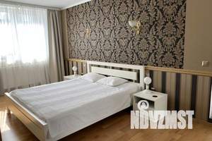 2-к квартира, посуточно, 61м2, 2/13 этаж