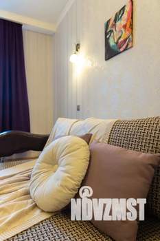 1-к квартира, посуточно, 40м2, 6/10 этаж