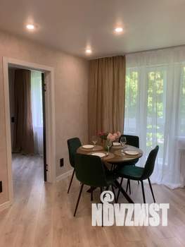 2-к квартира, посуточно, 45м2, 2/5 этаж