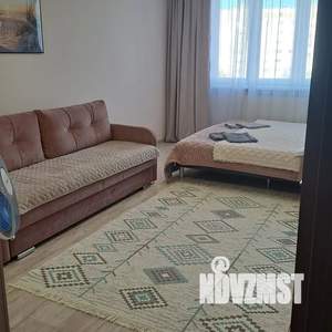 1-к квартира, посуточно, 41м2, 6/8 этаж