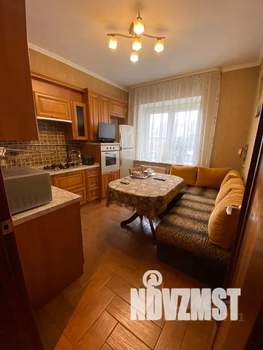 1-к квартира, посуточно, 44м2, 2/5 этаж