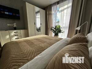1-к квартира, посуточно, 40м2, 8/10 этаж