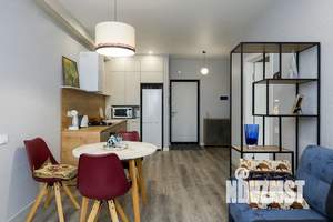 1-к квартира, посуточно, 42м2, 1/10 этаж