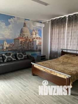Студия квартира, посуточно, 35м2, 2/2 этаж