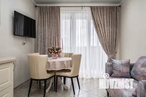 1-к квартира, посуточно, 47м2, 6/9 этаж