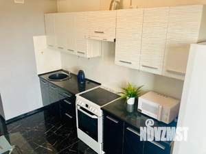 1-к квартира, посуточно, 32м2, 15/16 этаж