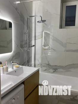 1-к квартира, посуточно, 37м2, 7/10 этаж