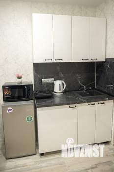 Студия квартира, посуточно, 14м2, 1/3 этаж