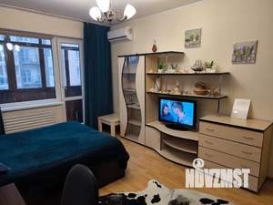 1-к квартира, посуточно, 39м2, 6/9 этаж