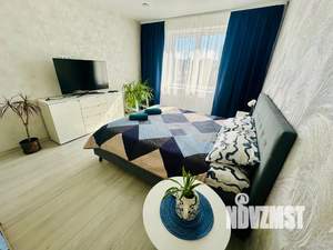 1-к квартира, посуточно, 42м2, 5/8 этаж