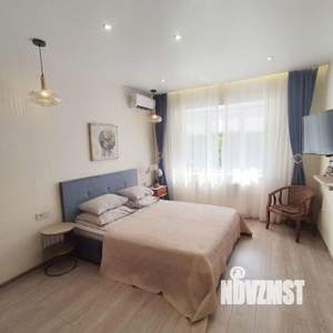 1-к квартира, посуточно, 42м2, 1/1 этаж