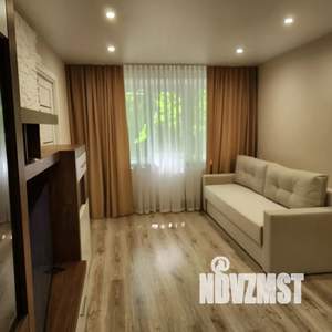 2-к квартира, посуточно, 45м2, 1/4 этаж
