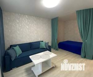 1-к квартира, посуточно, 38м2, 3/5 этаж