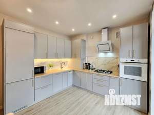 2-к квартира, посуточно, 65м2, 4/4 этаж