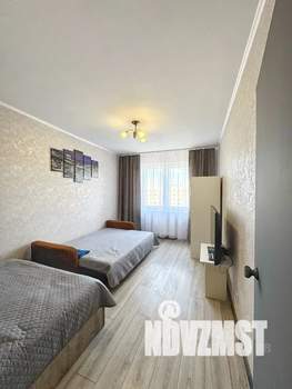 1-к квартира, посуточно, 43м2, 4/9 этаж