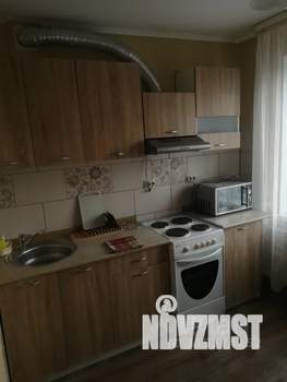 1-к квартира, посуточно, 34м2, 6/9 этаж