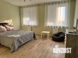 1-к квартира, посуточно, 46м2, 3/10 этаж