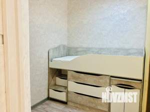 1-к квартира, посуточно, 32м2, 2/10 этаж