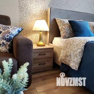 1-к квартира, посуточно, 42м2, 10/12 этаж