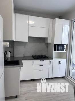 1-к квартира, посуточно, 38м2, 2/9 этаж