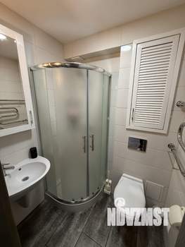 Студия квартира, посуточно, 32м2, 2/4 этаж