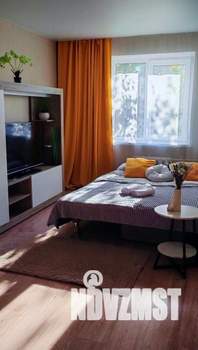 2-к квартира, посуточно, 55м2, 1/1 этаж