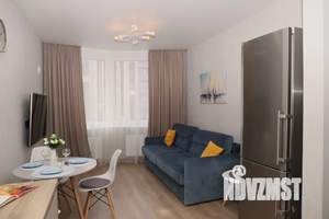 2-к квартира, посуточно, 38м2, 13/17 этаж