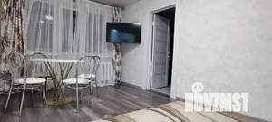 2-к квартира, посуточно, 50м2, 1/1 этаж