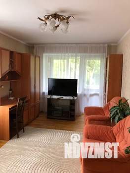 2-к квартира, посуточно, 43м2, 3/5 этаж