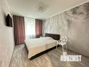 2-к квартира, посуточно, 44м2, 1/1 этаж