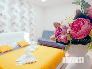 1-к квартира, посуточно, 39м2, 4/9 этаж