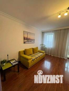 1-к квартира, посуточно, 90м2, 1/1 этаж