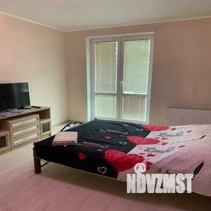 1-к квартира, посуточно, 35м2, 2/7 этаж