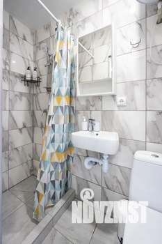 Студия квартира, посуточно, 21м2, 1/3 этаж