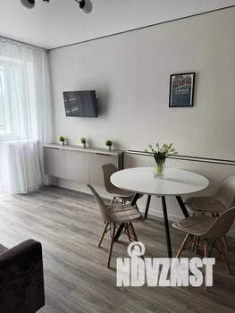 1-к квартира, посуточно, 44м2, 1/10 этаж