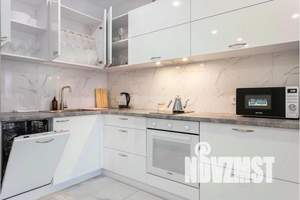 2-к квартира, посуточно, 52м2, 4/15 этаж