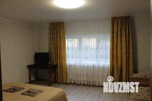 1-к квартира, посуточно, 32м2, 2/2 этаж