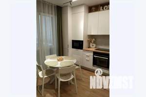 1-к квартира, посуточно, 38м2, 2/10 этаж