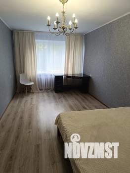 2-к квартира, посуточно, 47м2, 3/5 этаж