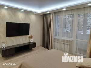 1-к квартира, посуточно, 40м2, 1/10 этаж