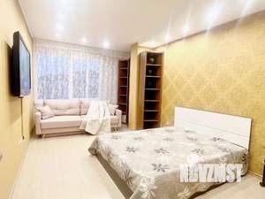 2-к квартира, посуточно, 65м2, 1/1 этаж
