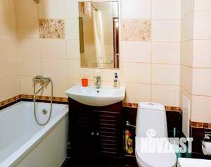 1-к квартира, посуточно, 42м2, 1/1 этаж
