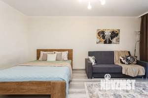 1-к квартира, посуточно, 40м2, 7/10 этаж