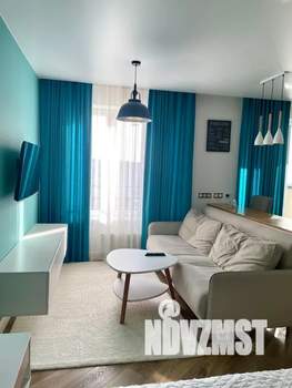 Студия квартира, посуточно, 41м2, 7/9 этаж