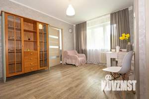 2-к квартира, посуточно, 48м2, 1/5 этаж