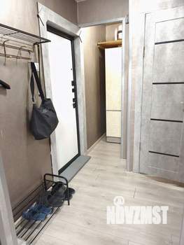 1-к квартира, посуточно, 42м2, 1/9 этаж