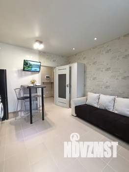 1-к квартира, посуточно, 46м2, 3/5 этаж