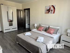 1-к квартира, посуточно, 38м2, 8/9 этаж