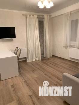 Студия квартира, посуточно, 37м2, 5/9 этаж